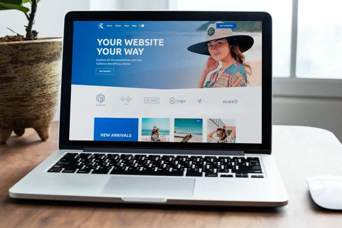 Le thème WordPress Kadence et son puissant constructeur d'en-tête gratuit.